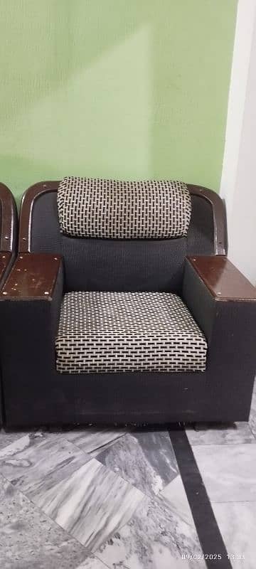 Used Sofa Sets For Sale 3, 2 ,1 0