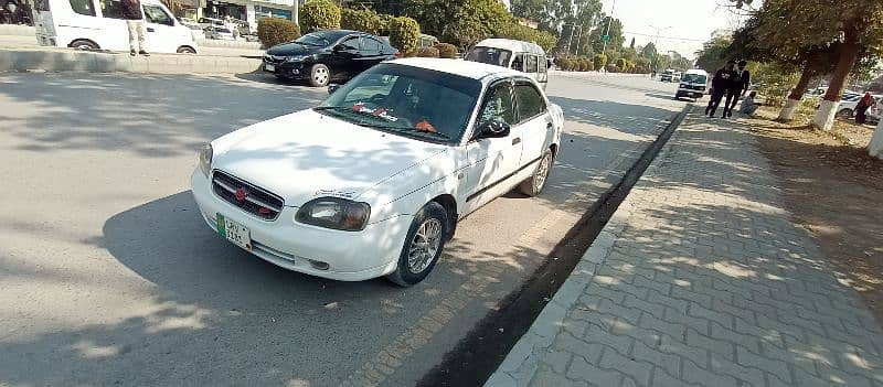 Suzuki Baleno 2003/4 1