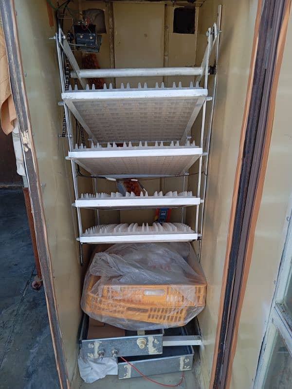 Automatic incubator for sale 1