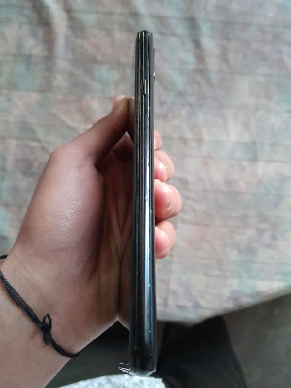 Samsung Galaxy a20s phone for sale. 2