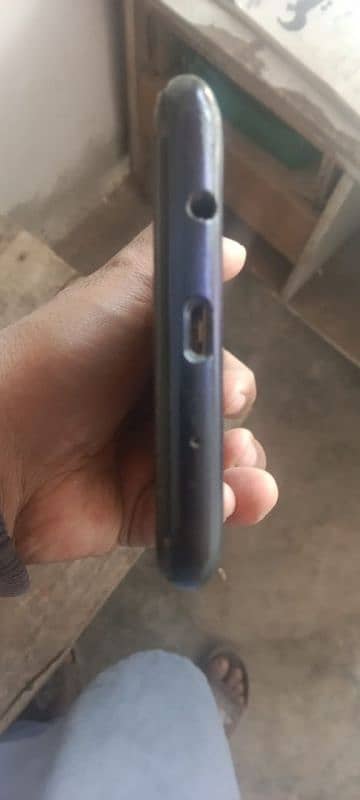 I want to sale my mobile 6/128 Tecno pova 2