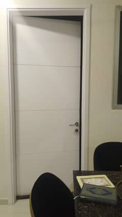 Full SIZE WOODEN DOOR WITH DOOR LOCK AND CHOUKHAT