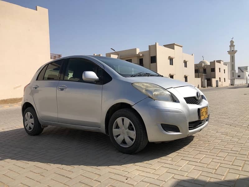 Toyota Vitz 2008 3