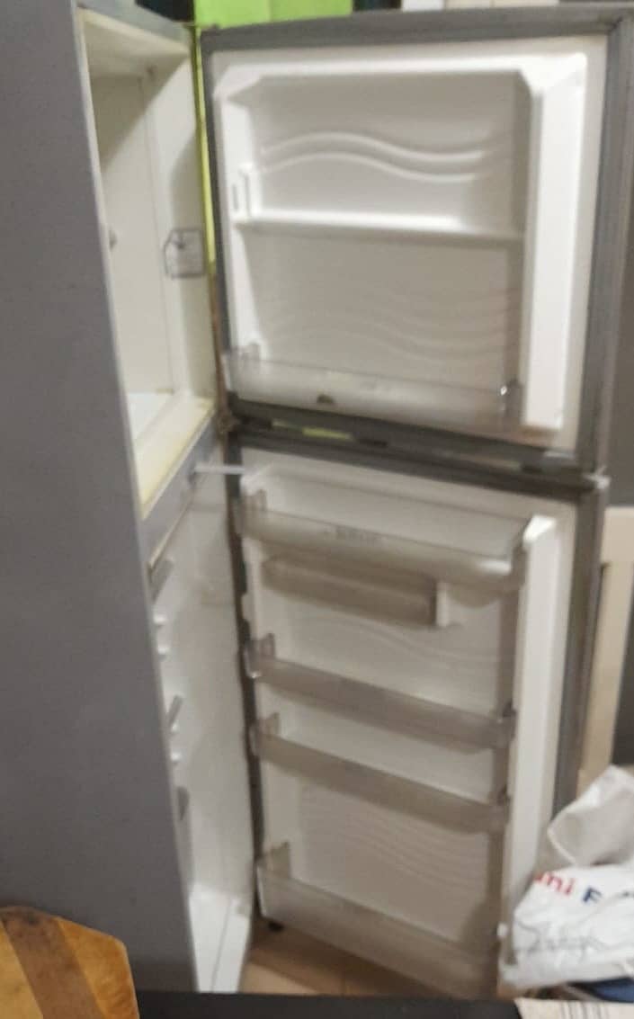 Dawlance Refrigerator for Sale 1