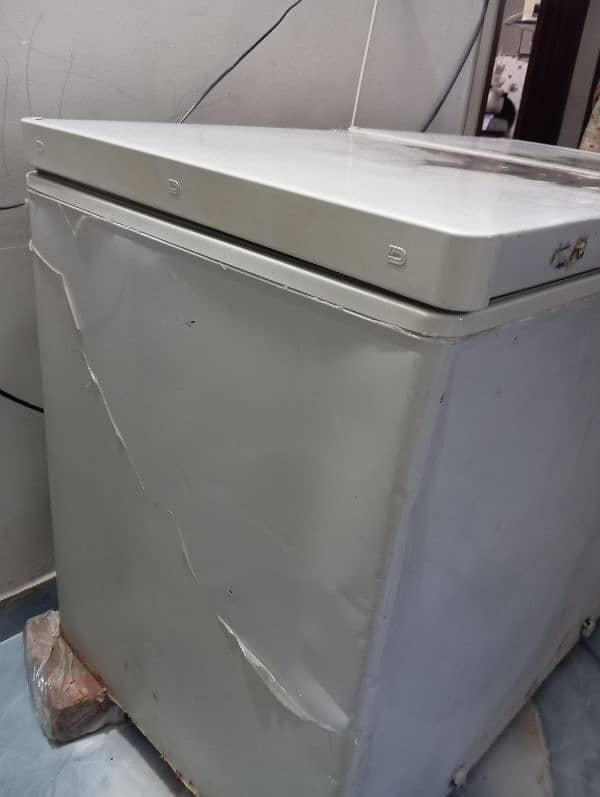 Dawala ce refrigerator &freezer 0