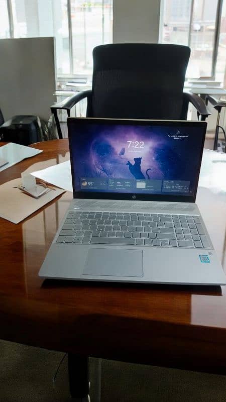 touch laptop i5 8 generation 8gb 1