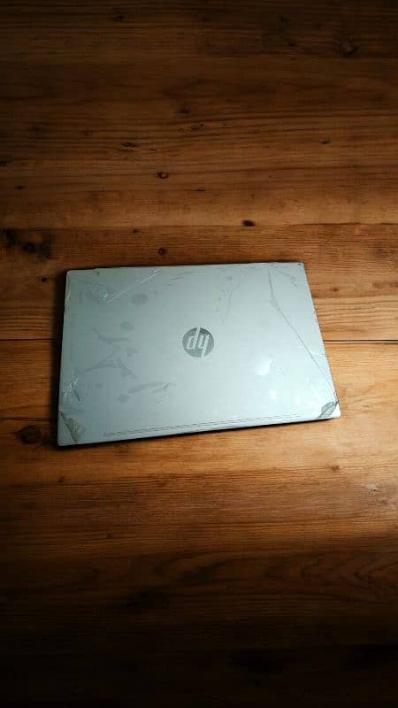 touch laptop i5 8 generation 8gb 2