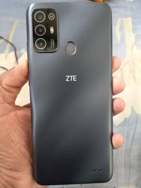 ZTE A52  mobile 12