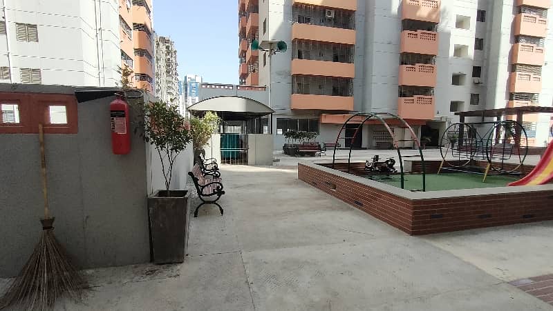 Flat Of 1700 Square Feet Available In Grey Noor Tower &Amp; Shopping Mall 15