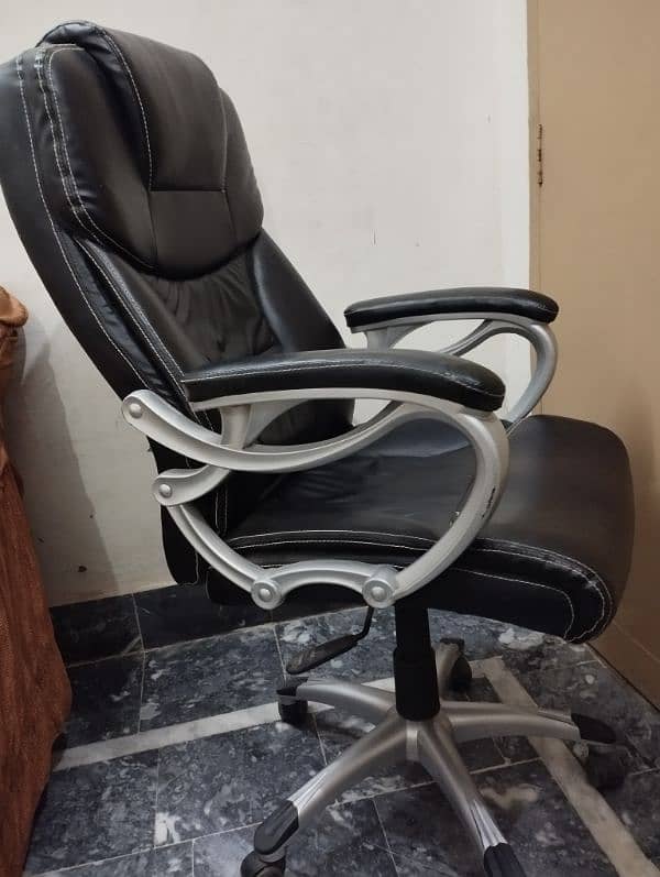 High Back Revolving Office Chair + Computer Chair 5