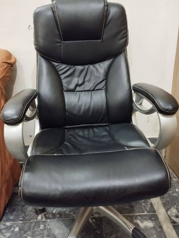 High Back Revolving Office Chair + Computer Chair 6