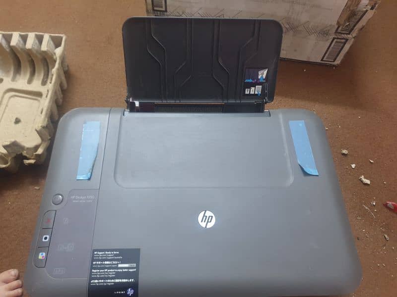 DESKJET 1050 PRINTER FOR SALE IN EMACULATE CONDITION 2