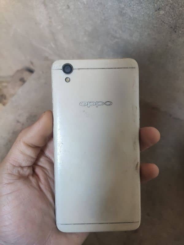 oppo a37  mobile 2 32 hy charger sath hy 2