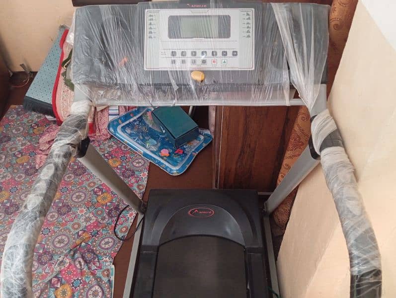 i am selling my treadmills 1