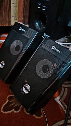 Sayona Speakers