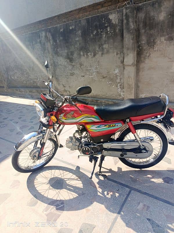 CD  70 Bike for Sell Good Condition Double goods 3