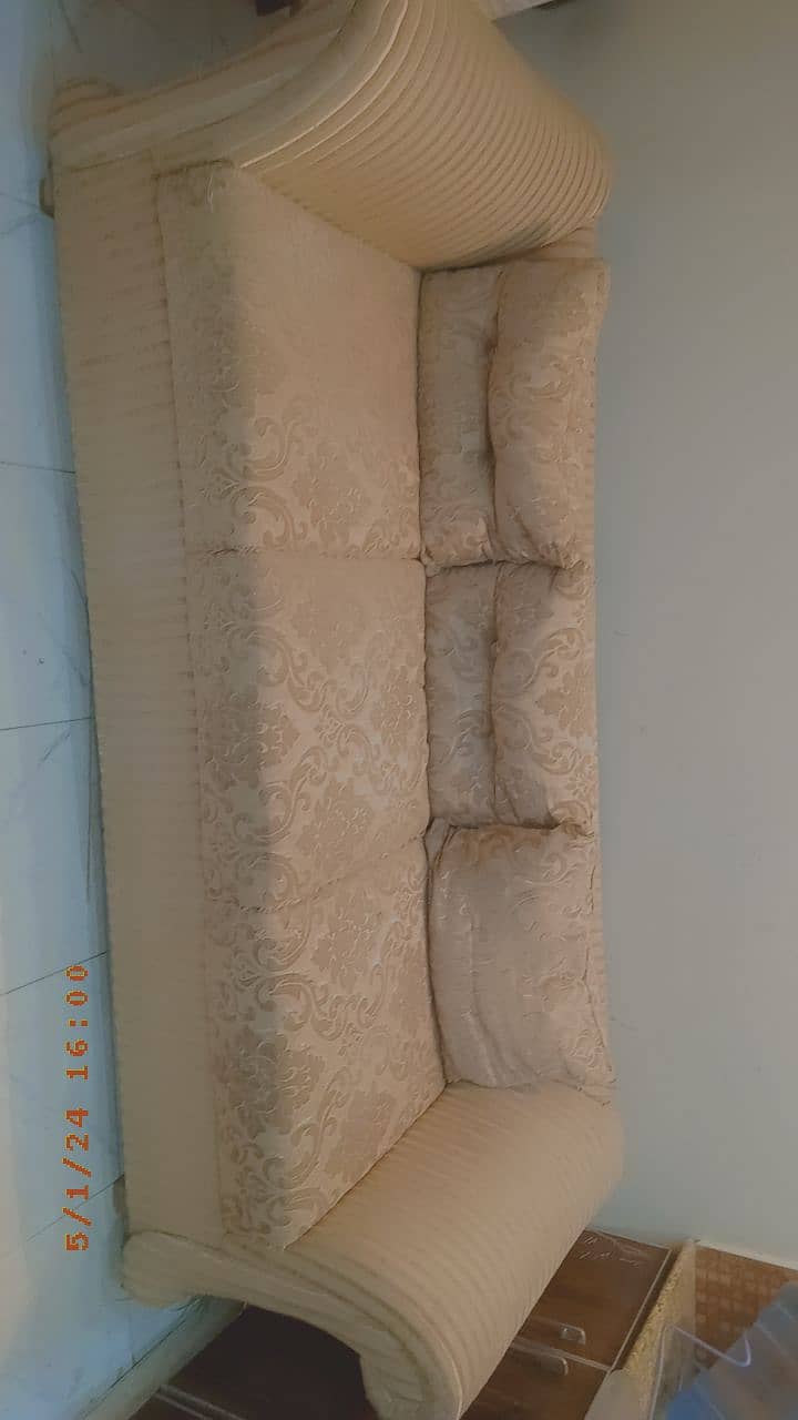 7 seater sofa set used for sale 1