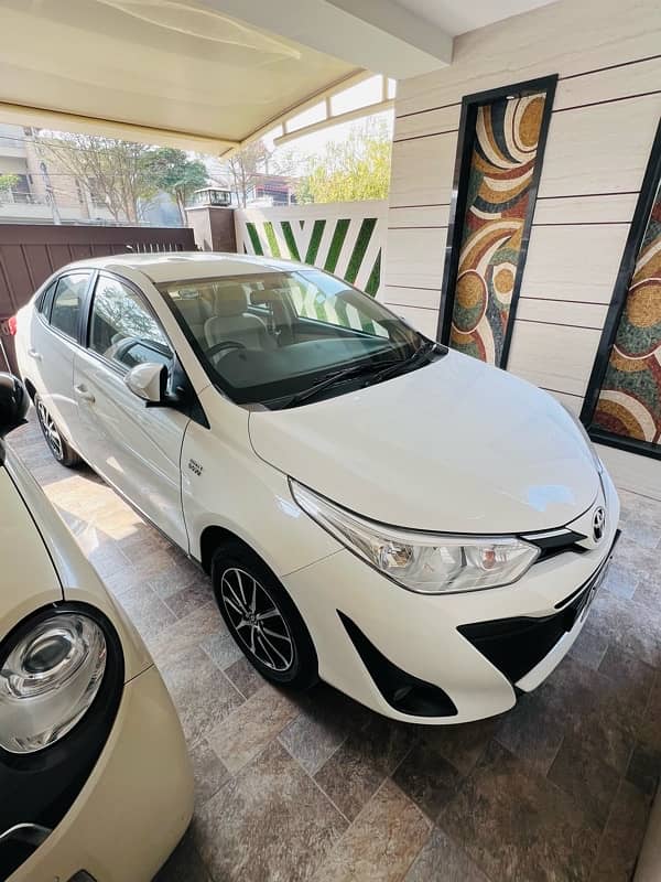 Toyota Yaris Ativ 2022 0