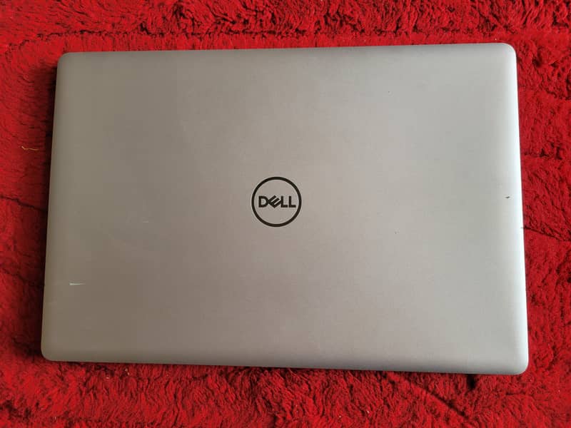 Dell Inspiron 5570 i5 8th Gen 0