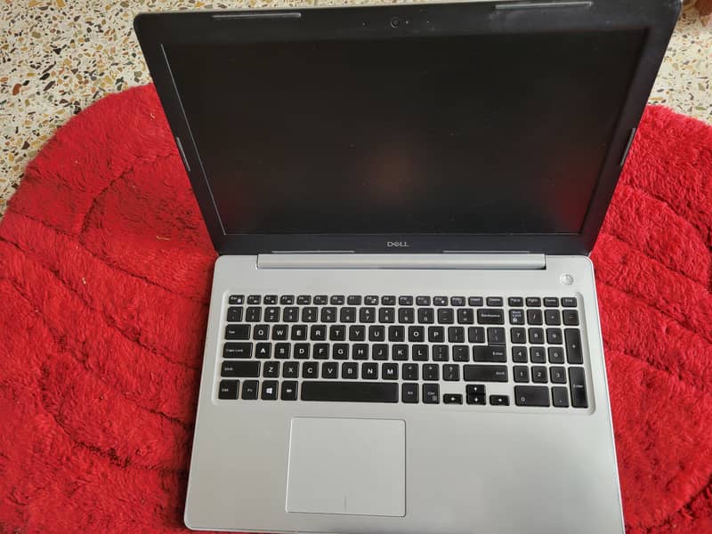 Dell Inspiron 5570 i5 8th Gen 2