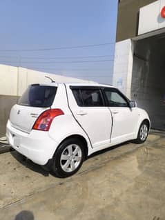 Suzuki Swift 2013 DLX 1.3 Corolla - Civic - City