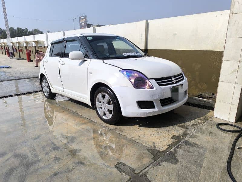 Suzuki Swift 2013 DLX 1.3 Allow Rims 1