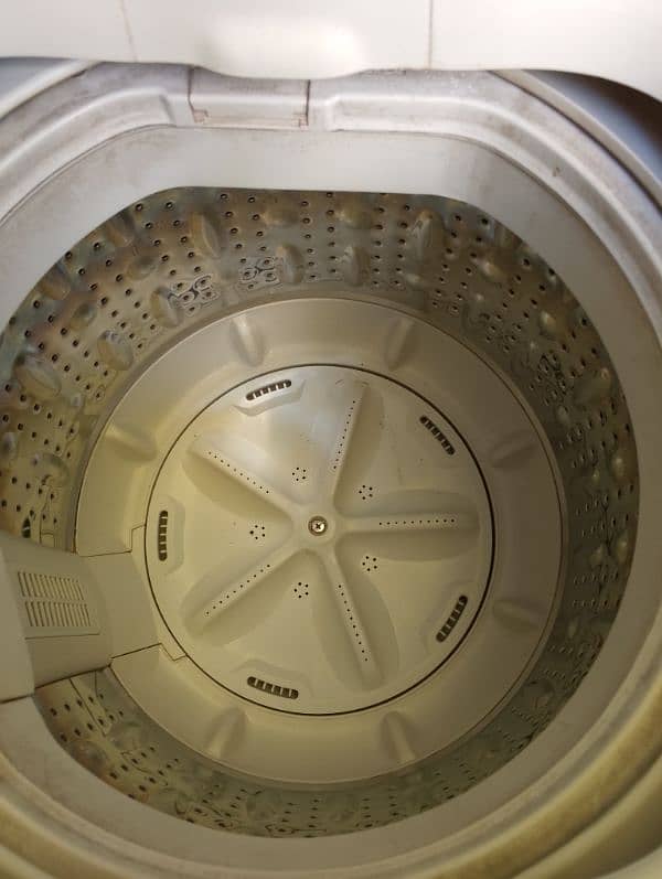 Dawlance washing machine 8.5 kg 2