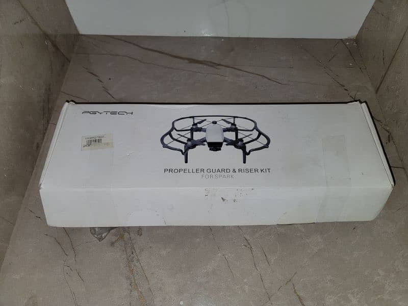 DJI Spark Drone MM1A - Alpine White 9