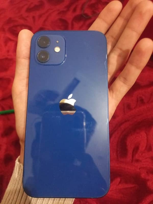 iphone 12 non pta waterpack 10/10 urgent sale 1