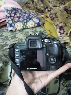 Olympus E-400 For Sale With All accessories Phone number 03214744356