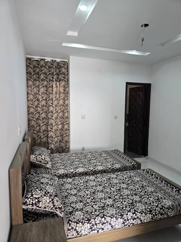 FURNISHED Rooms Available for Bachelors 1