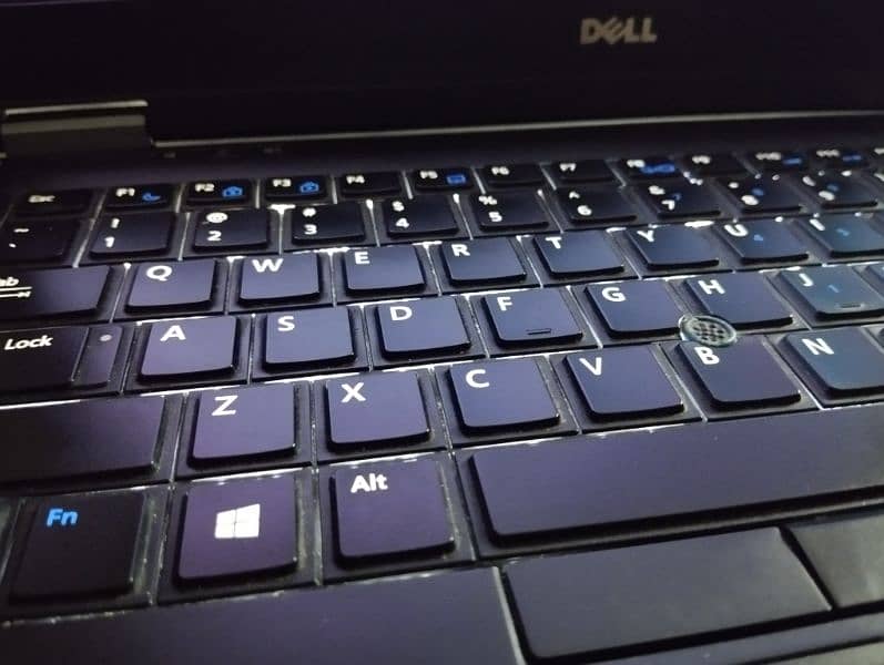 Dell latitude e7440 2