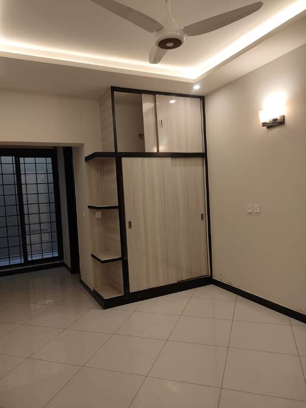 MPCHS (B-17), 5 Marla Triple Storey House Neat and Clean Accommodation Reasonable Price 3