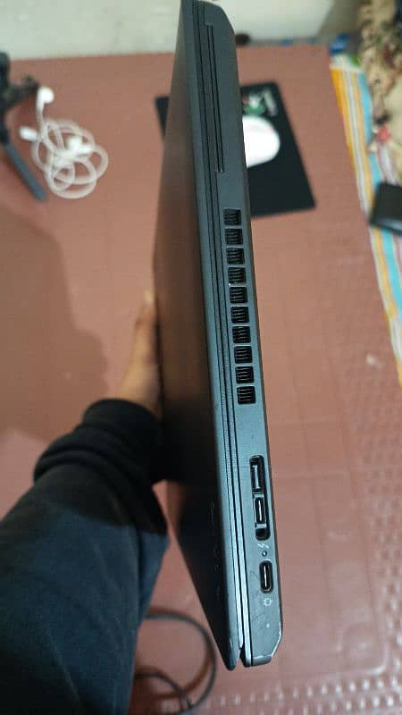 Lenovo Thinkpad T480 Core i5 7th Gen! 2