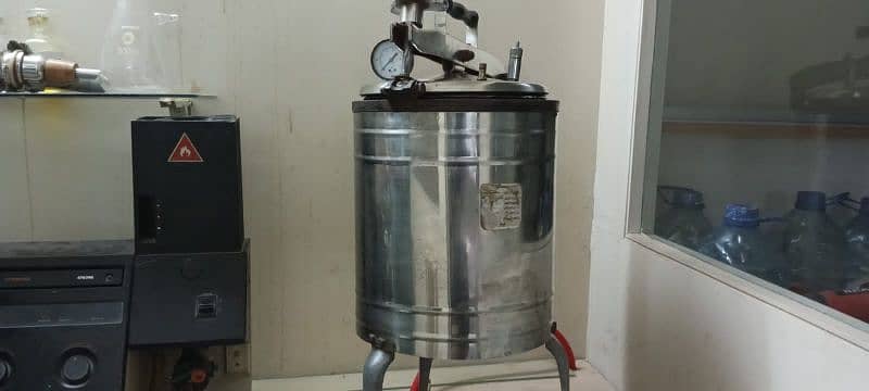 Chemical Laboratory and water plant equipment for sale 3