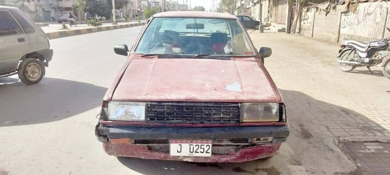 Nissan Sunny 1986 7