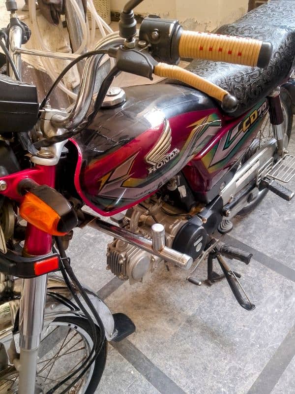 Honda CD 70 for sale 4