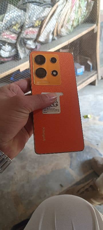 Infinix Note 30 4