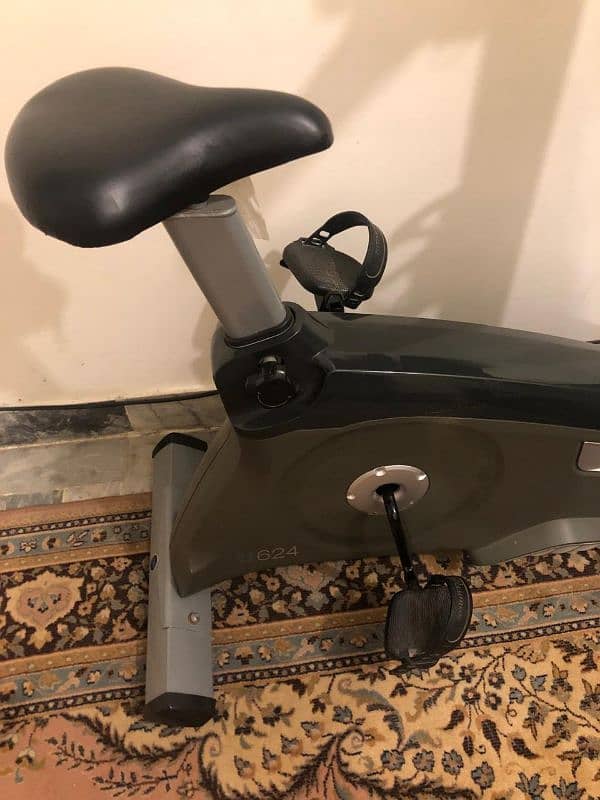 Used Electrical Sami Commercial Exercise Bike 3