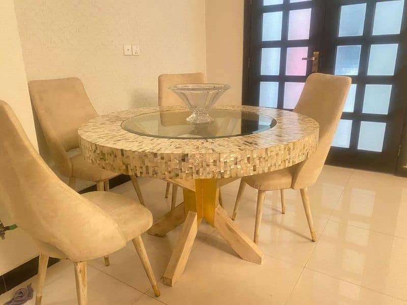 Mother of Pearls Dining Table (Kalamkaar) 3