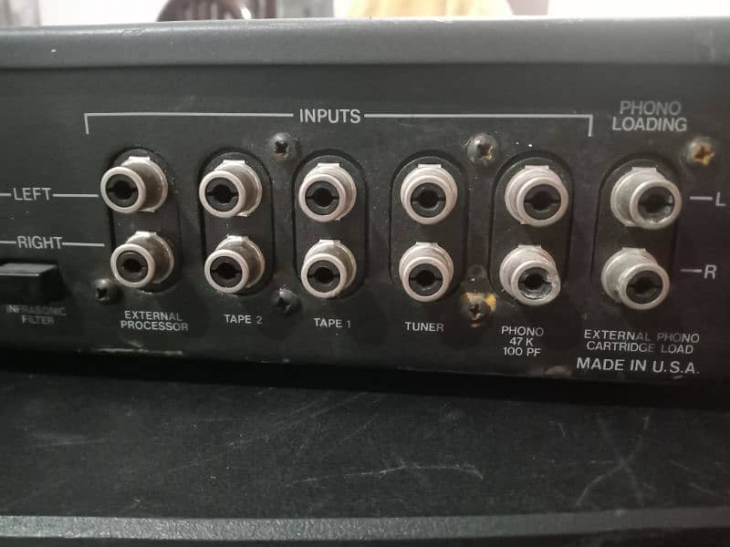 Carver Preamplifier C-2 5