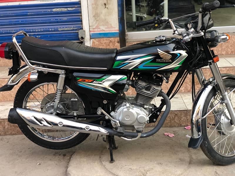 125 honda black colour 1