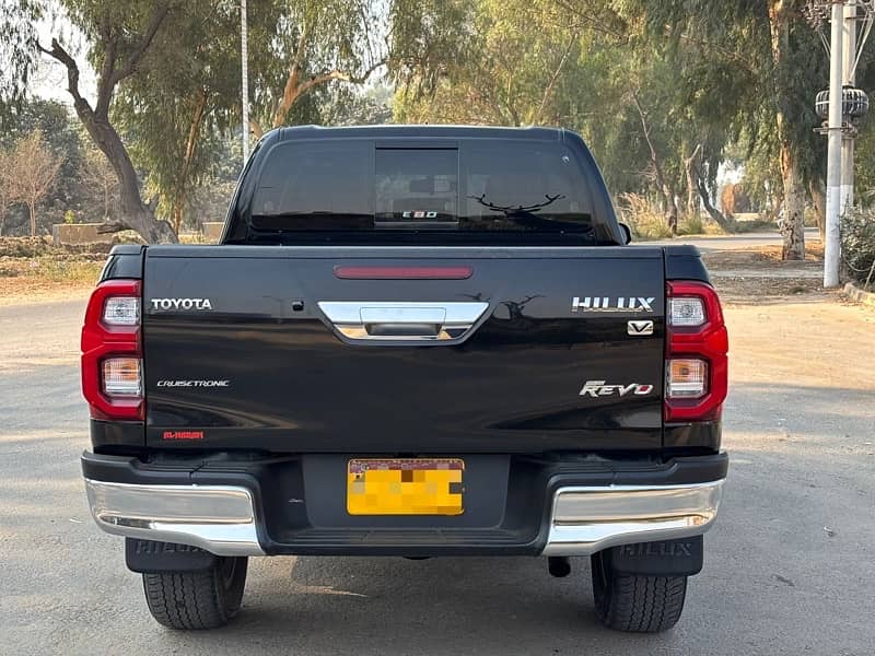 Toyota Hilux 2021 5