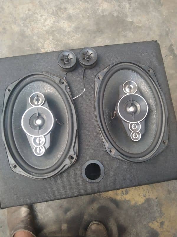 woofer good condition sound quality okay 2