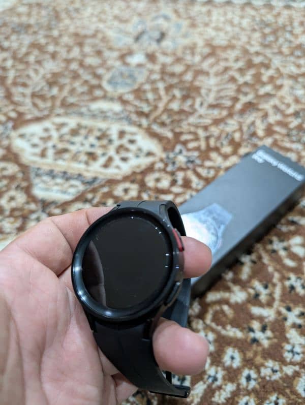 Samsung Galaxy Watch 5pro 1