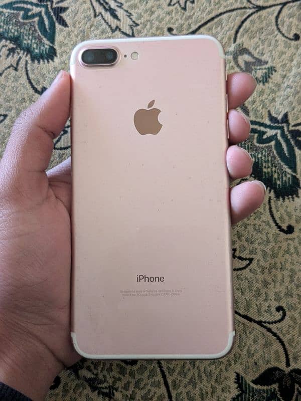 iphone 7plus 8/10 condition 1