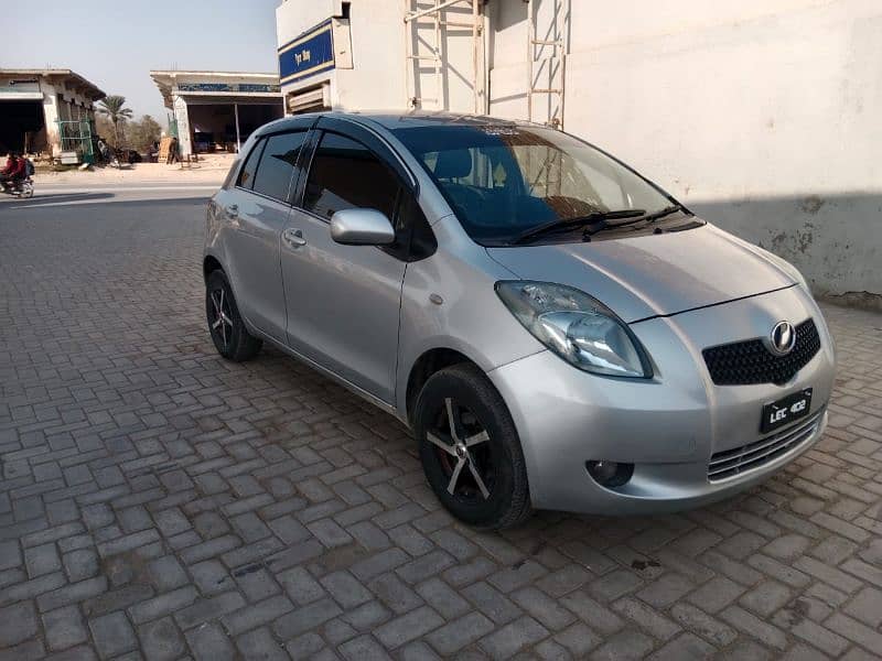 Toyota Vitz 2006/12 1