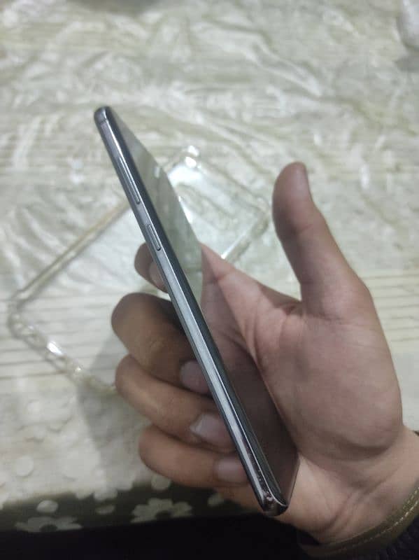 Samsung S10 plus non pta 8/128 10