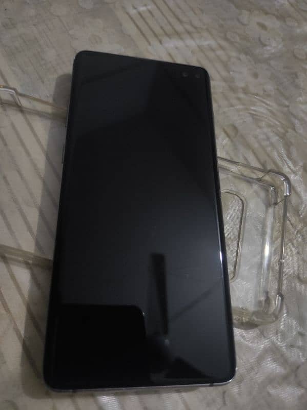 Samsung S10 plus non pta 8/128 12