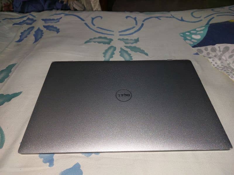 Dell XPS Serious Core i7 7th gen HQ processor 10 by 10 condition 0